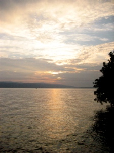 Danau Matano Di Kala senja